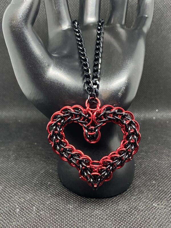 Heart ornament red black