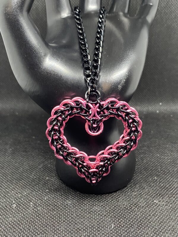 Heart ornament pink black