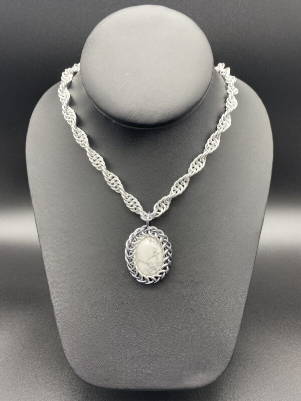 Necklace Howlite Silver